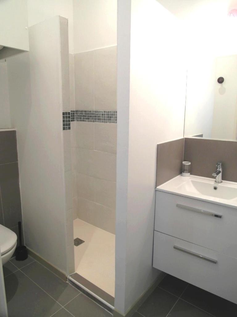 Moliere Apartment