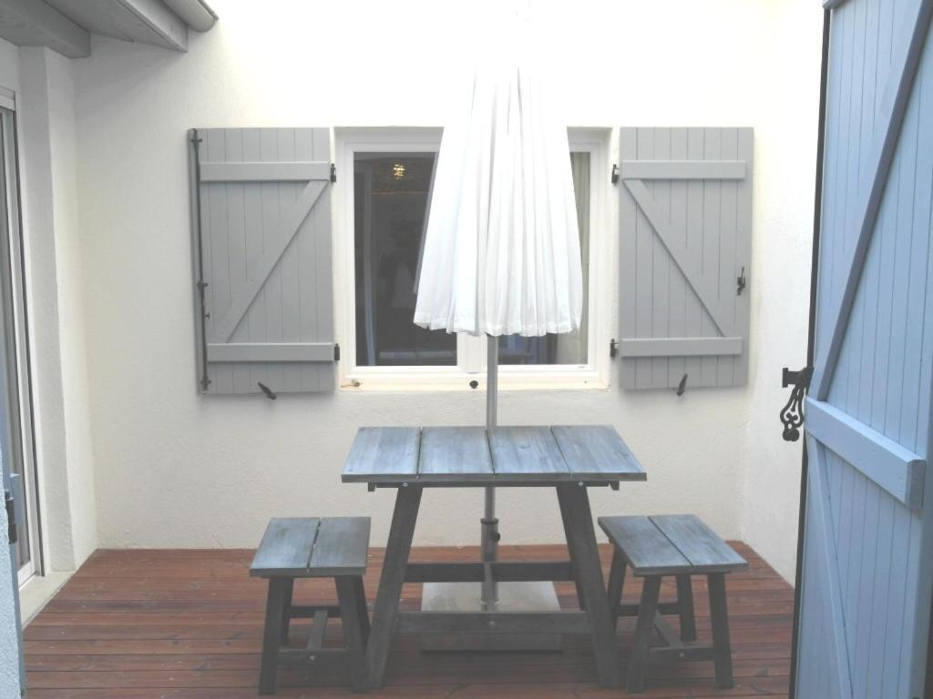 Apartment Moliere