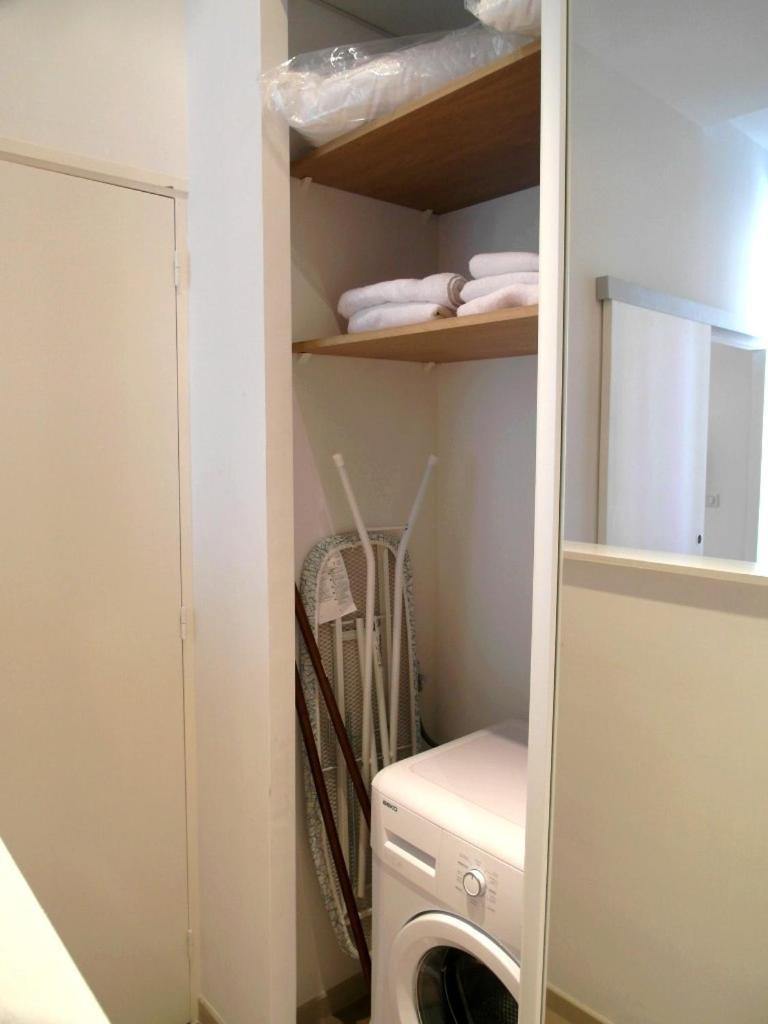 Moliere Apartment