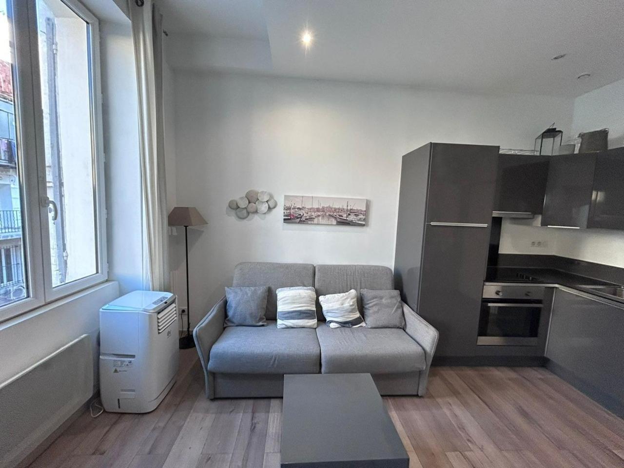 Moliere Apartment Marseilles